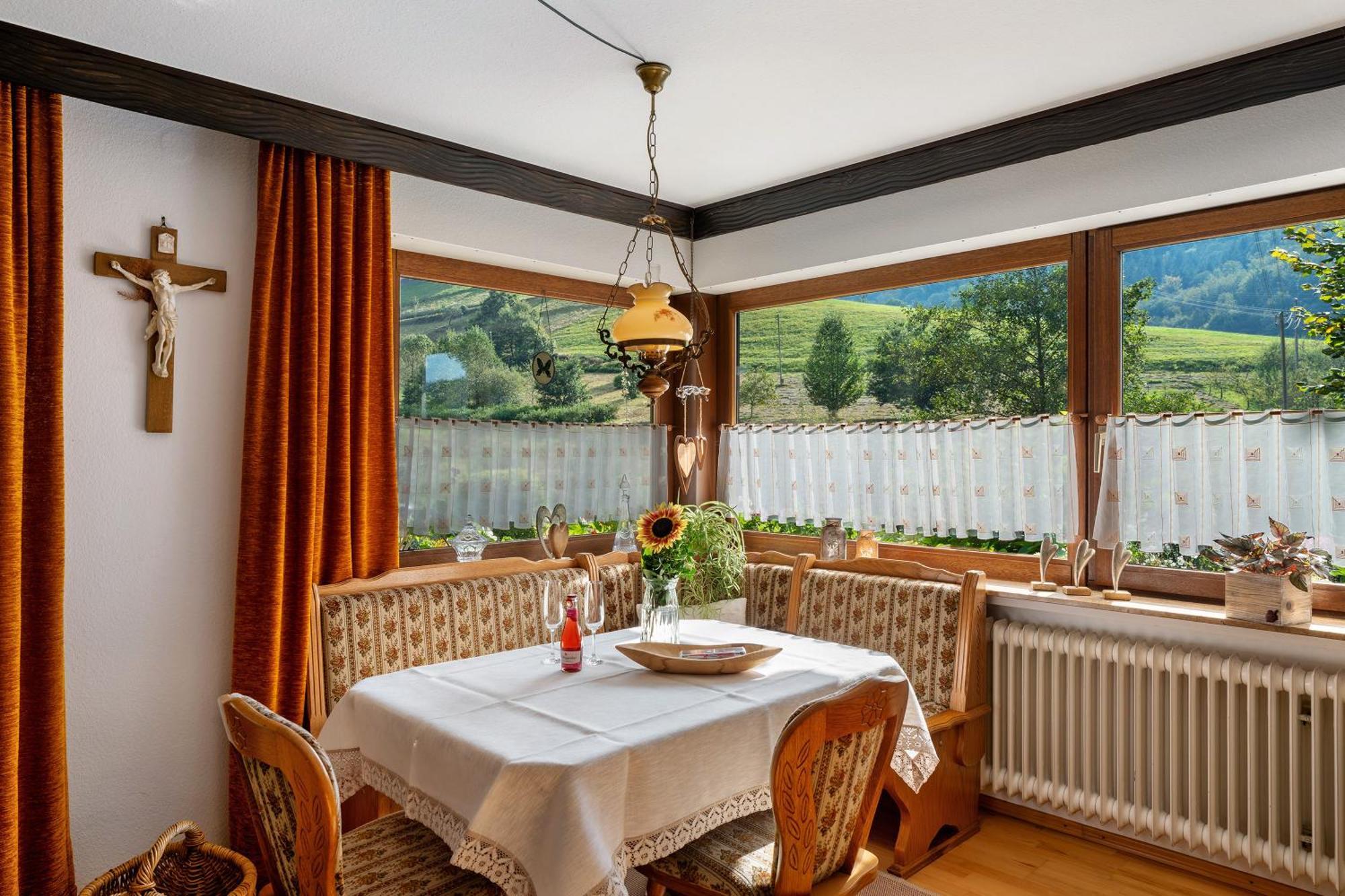 Haus Schindler Apartment อ็อทเทนเฮอเฟน ภายนอก รูปภาพ